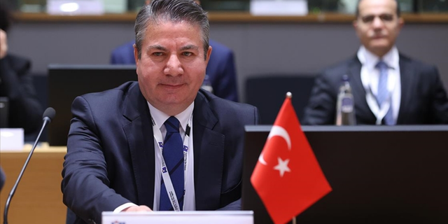 Bakan Yardımcısı ABD'li Yetkiliyle Askeri Operasyonu Görüştü