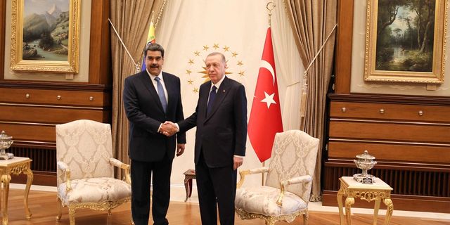 Erdoğan, Zirveden Dışlanan Maduro'yu Ankara'da Karşıladı
