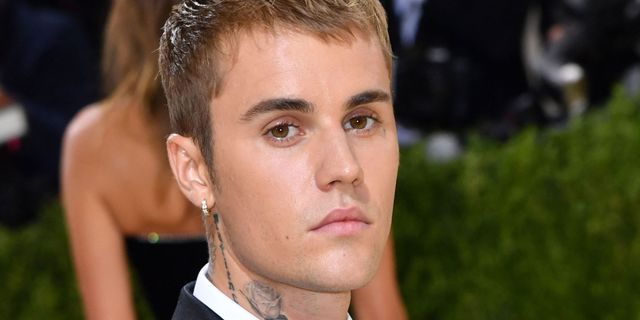 Justin Bieber Yüzünü Felç Eden Bir Hastalık Olduğunu Söyledi